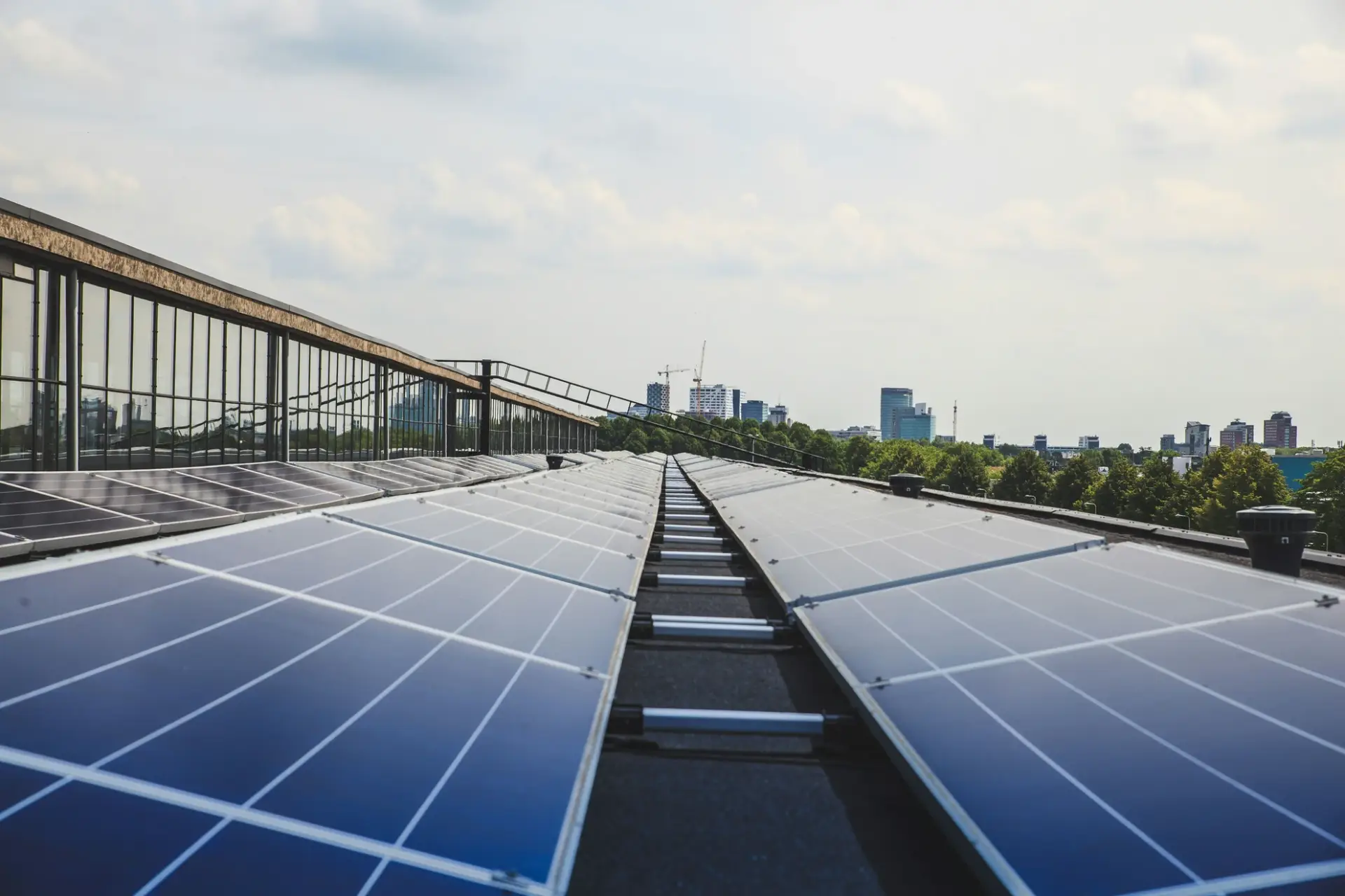 Can You Earn Money by Selling Solar Energy Back to the Grid?
